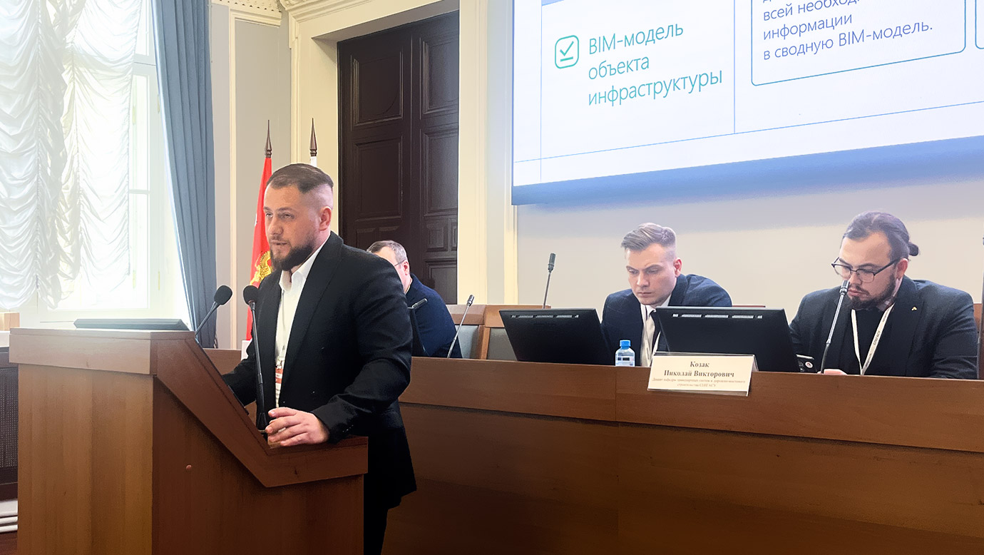Андрей Чистяков выступает